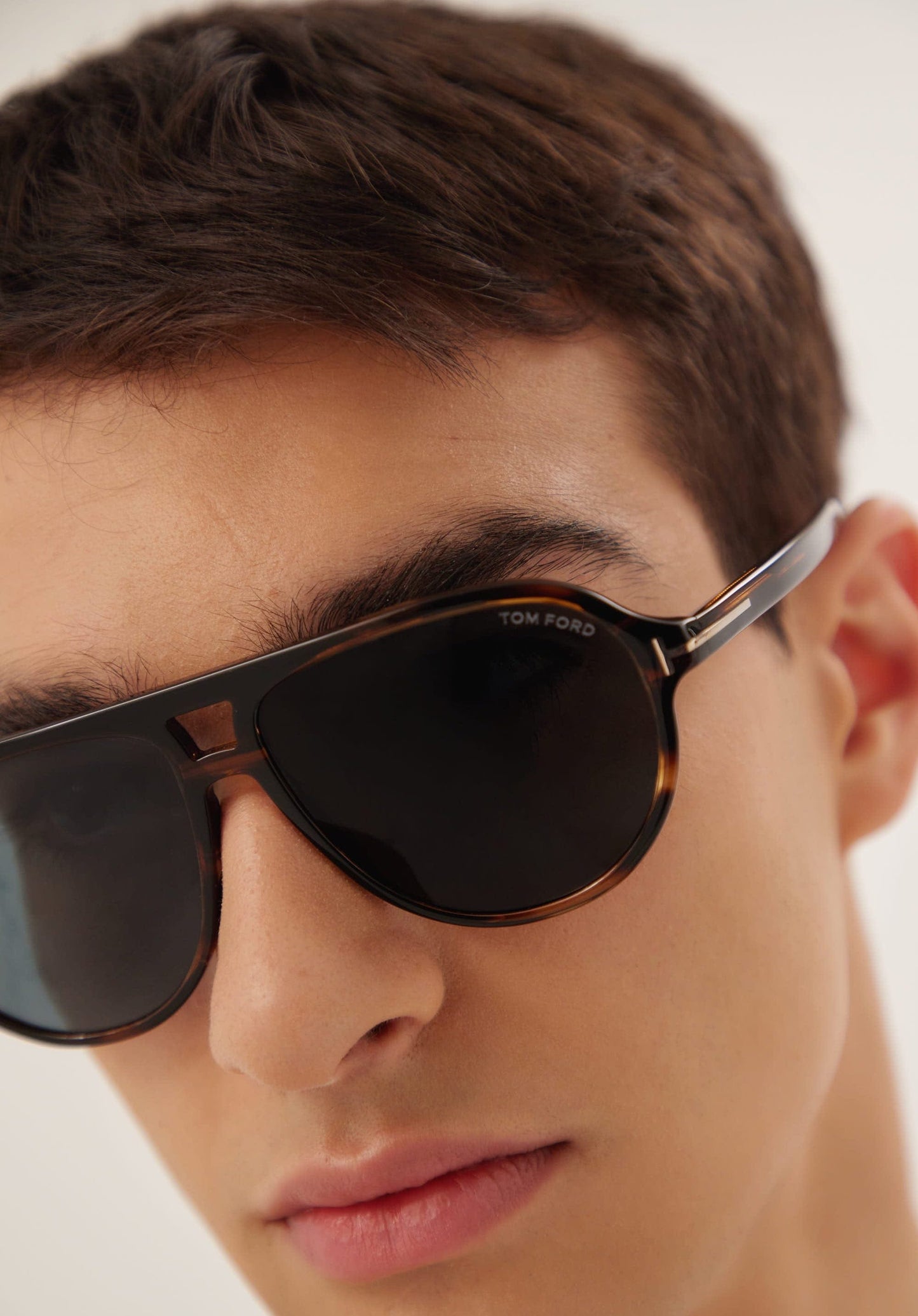 Tom Ford New and Authentic TOM FORD FT0932 56V 59 Sunglasses