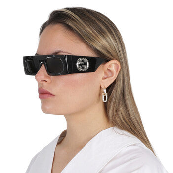 Gucci Gucci GG1646S 001 49 Sunglasses