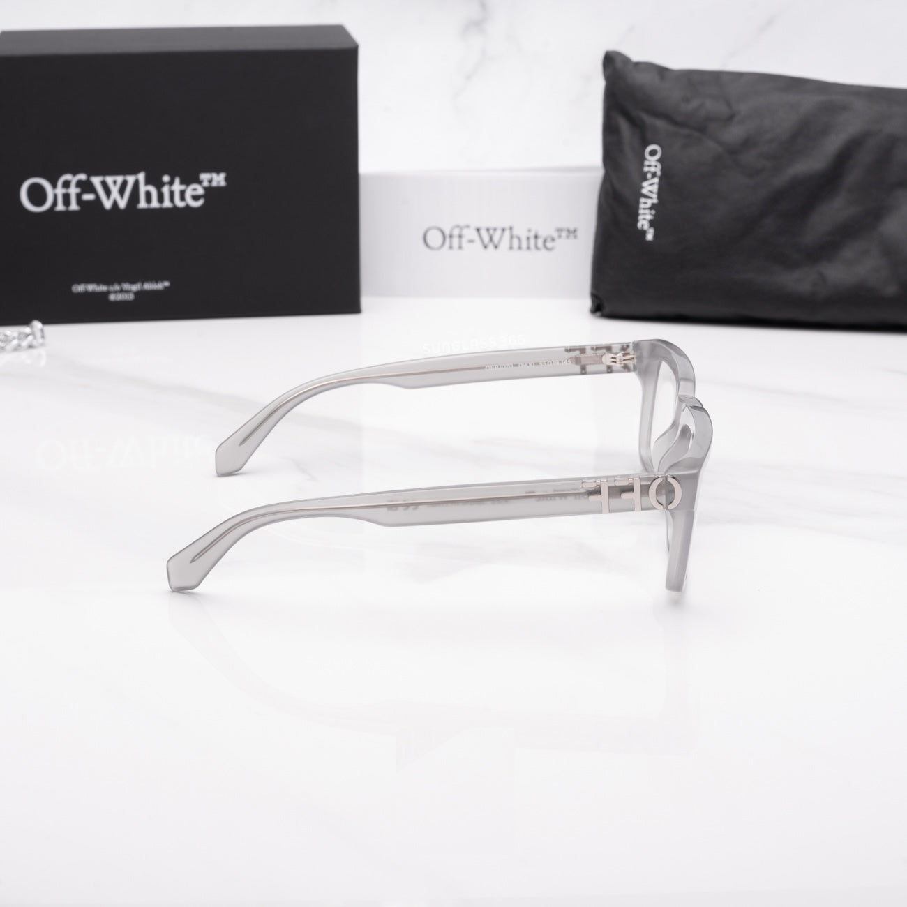 Off-White OFF-WHITE-Style-70 OERJ070S24PLA0010900